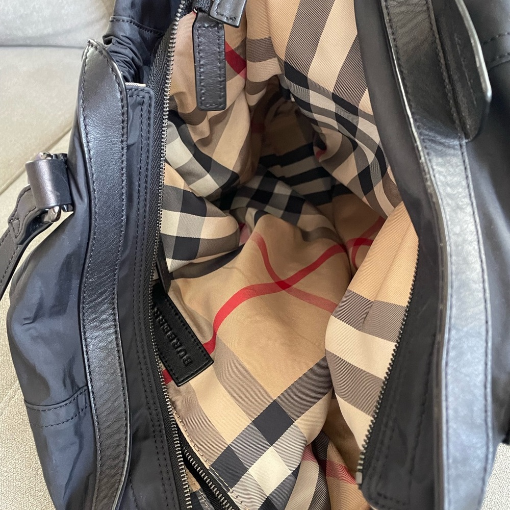 Burberry Black Nylon and Leather Buckleigh Tote - Picture 5 of 11